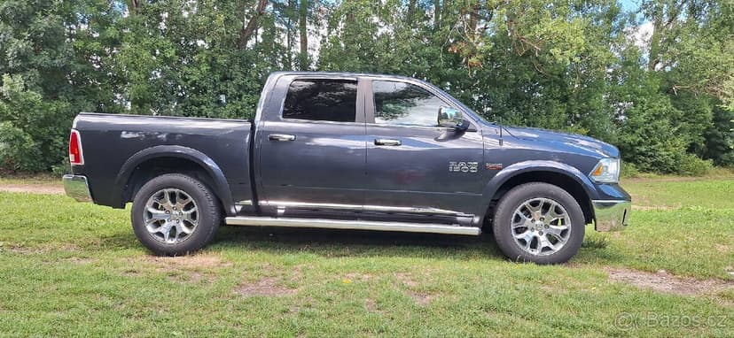 DODGE RAM 1500 5.7 HEMI,LIMITED,VZDUCH