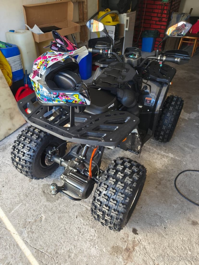 Dětská čtyřkolka