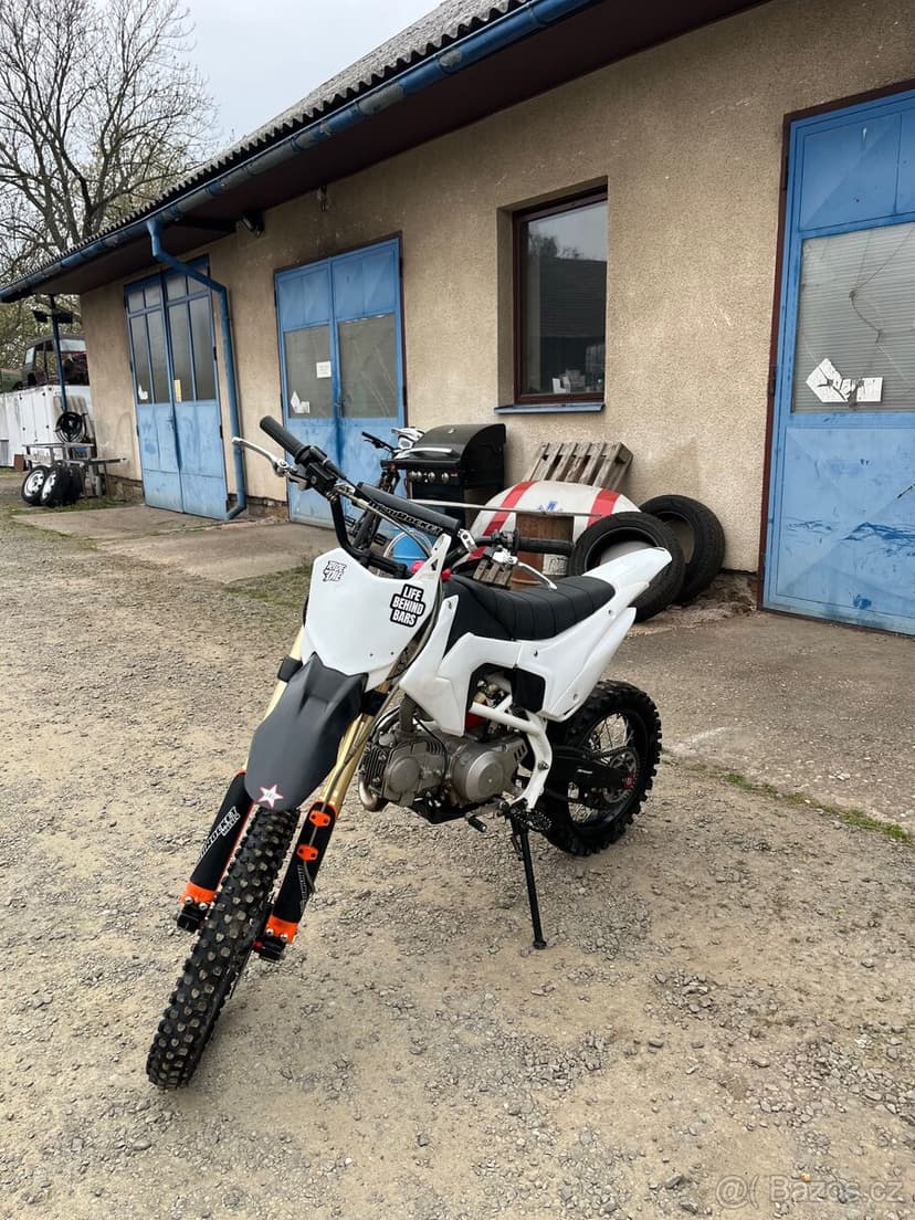 Pit bike 125