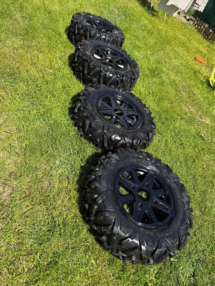Kola Ráfky Pneu Polaris RZR 14"