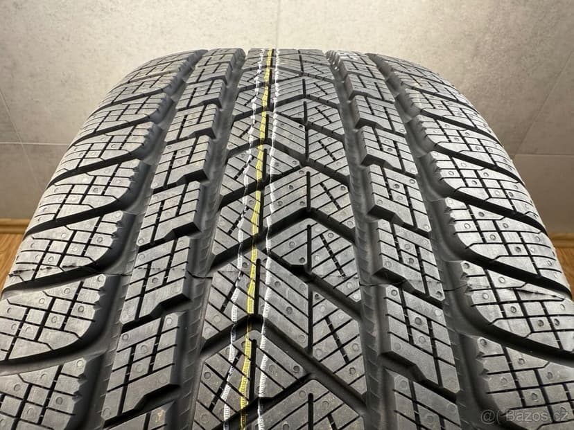 TOP zimní kola R21 Range Rover Velar