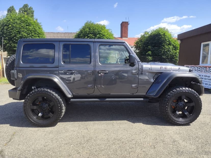 Jeep Wrangler Rubicon E-Hybrid 3.6i,209kw.4x4.MILITEM-FEROX