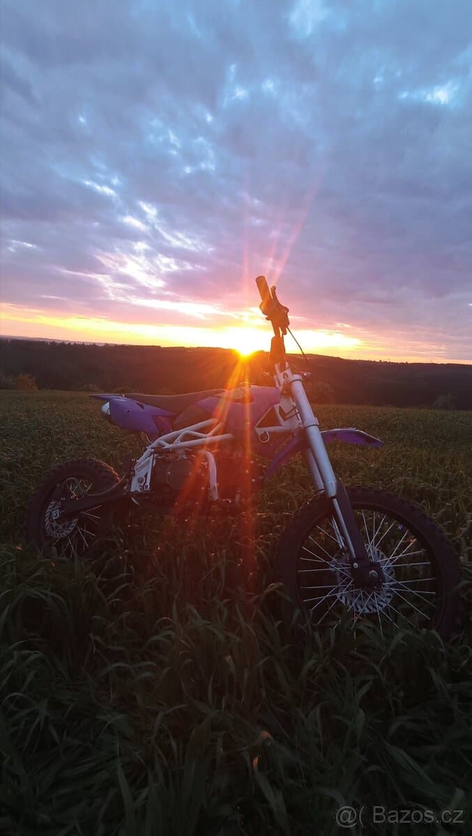 Pitbike SKY 125cc (17/14)