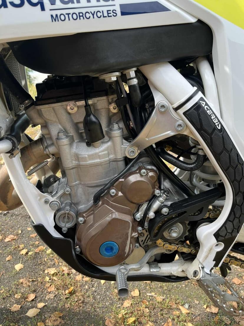 HUSQWARNA FC 350  72 MOTOGODIN OD NOVINKY