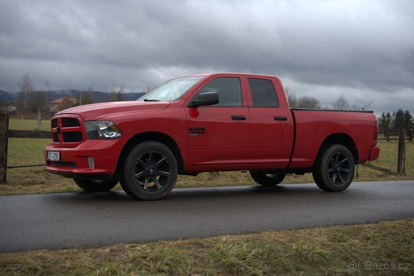 Dodge RAM 1500 CLASSIC 4X4 2019 3.6 V6