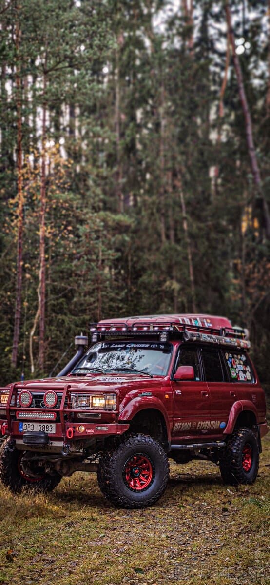 Toyota and Cruiser HDJ 80 Expediční