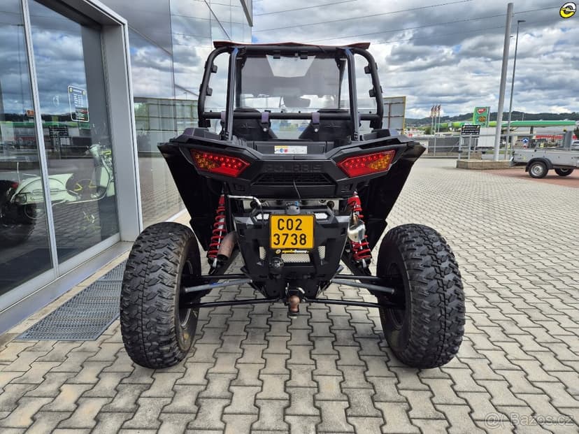 Polaris Ranger RZR XP 1000