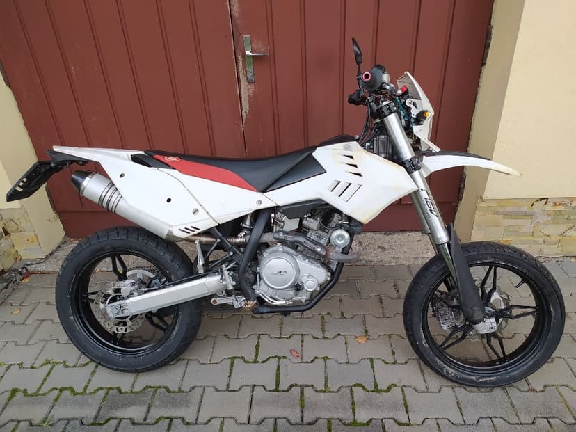 Beta RR Motard 125