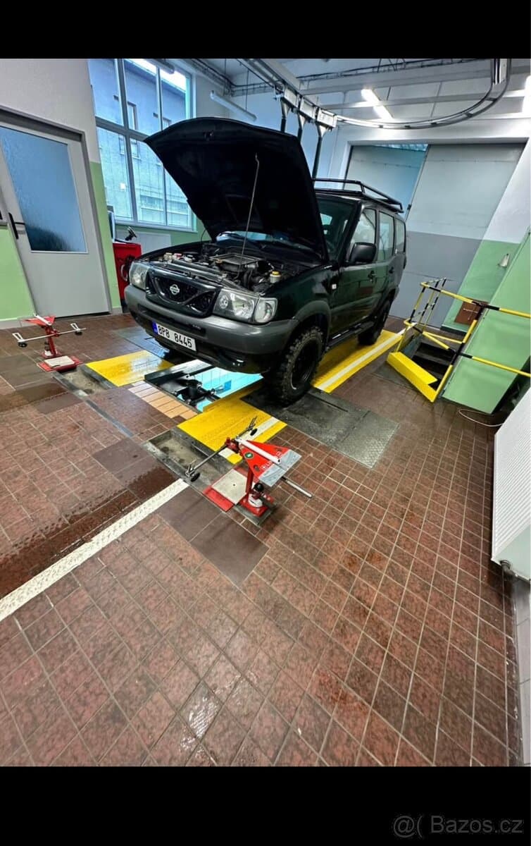Nissan Terrano II – 4x4 – nová STK – pracovní auto