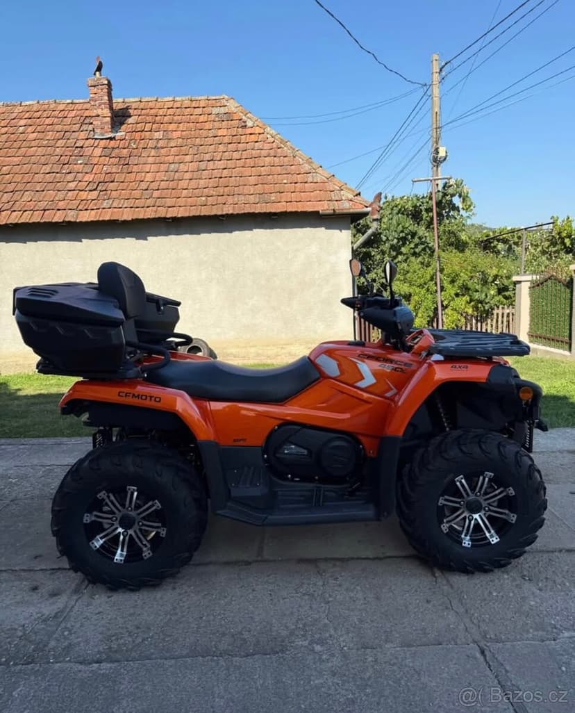 Čtyřkolku CF Moto 450L