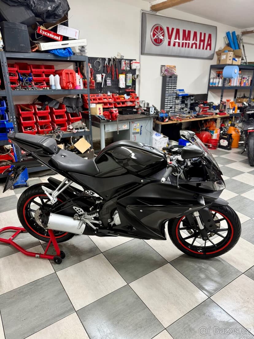 Yamaha YZF-R125 2014 22000KM TOP STAV ZÁRUKA