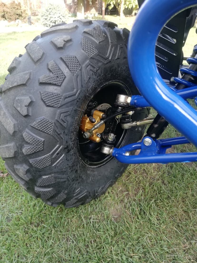 Dětská čtyřkolka