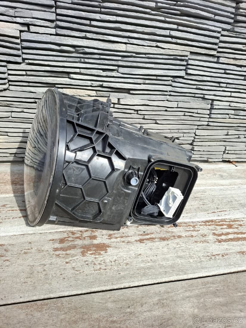 Mercedes-Benz G-class - přední světlomet | A4639067201