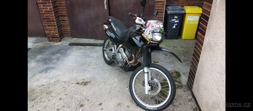 Honda Dominátor 650  nová STK