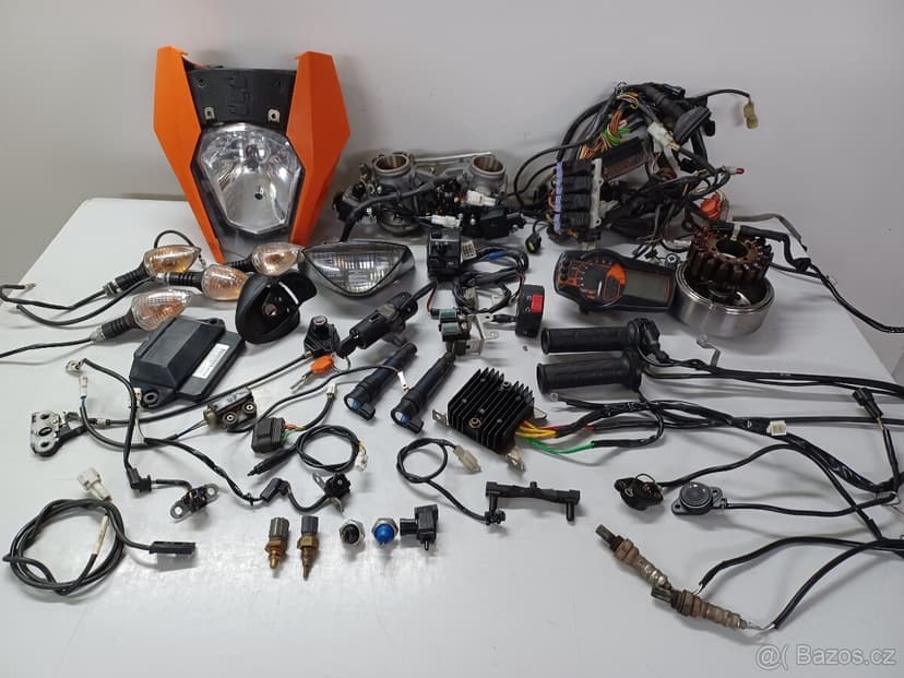 KTM LC8 990 SM - NÁHRADNÍ DÍLY