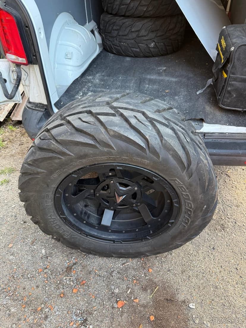 Kola Rockstar III R20