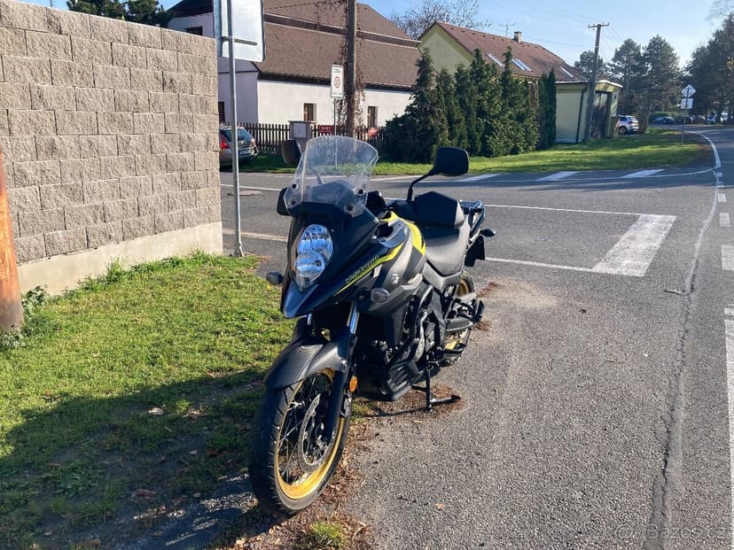 Suzuki V-Strom DL 650 XT
