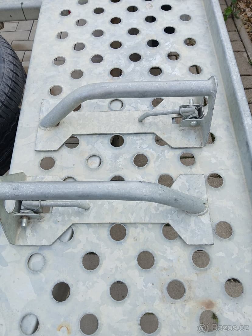 Podval Syriuzs napravy knott