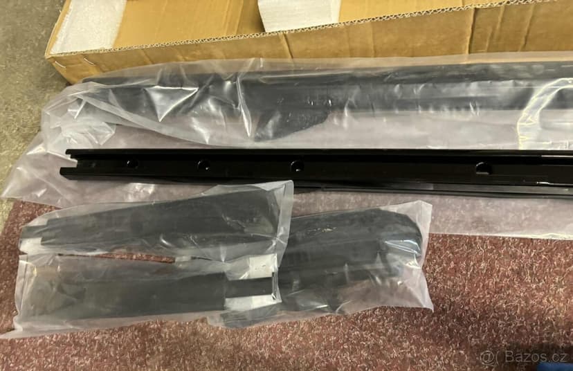 Střešní nosič / hágusy Land Rover Discovery 3/4 NOVÉ