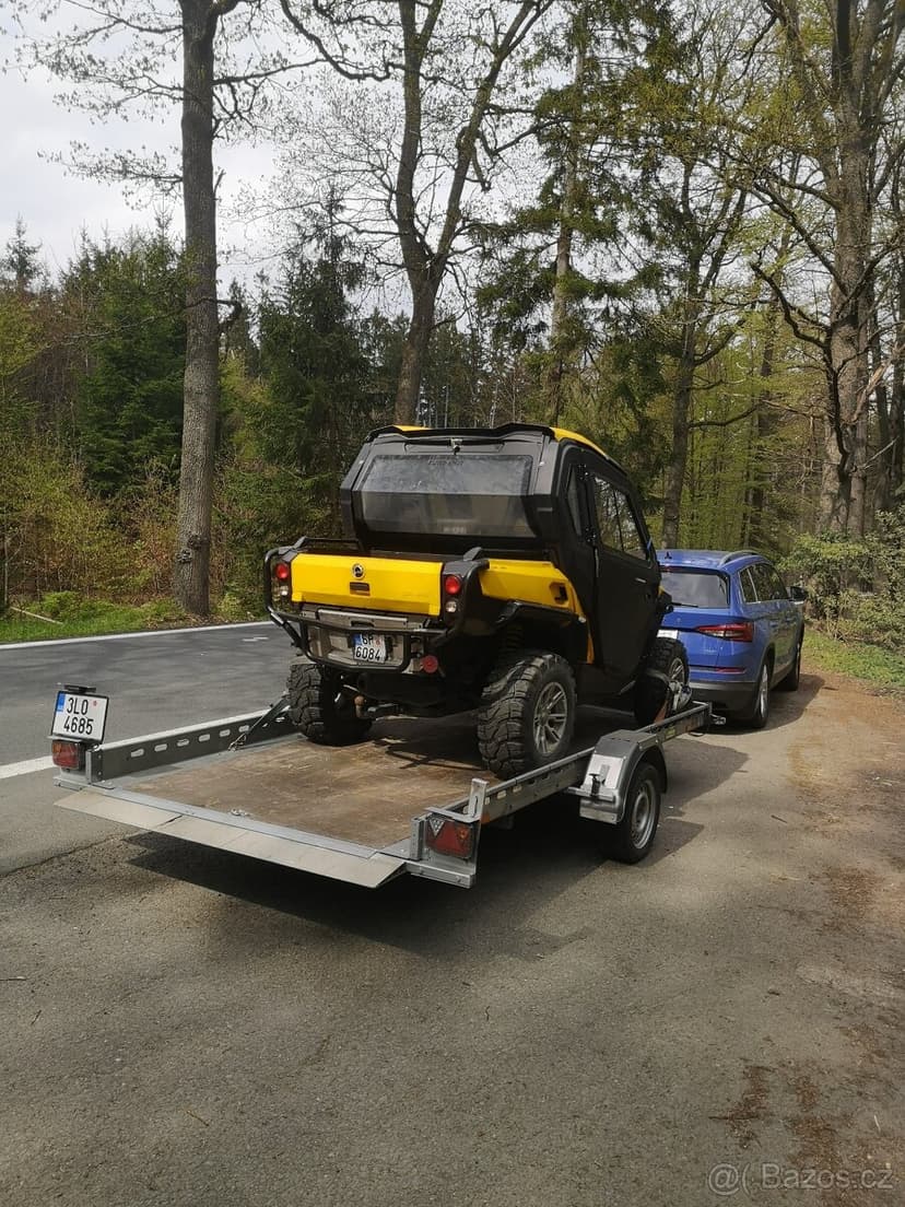 CAN-AM Commander 1010 XT