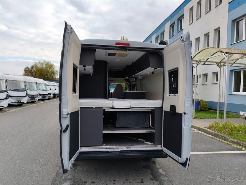 Obytná dodávka McLOUIS MENFYS 4 nová skladem