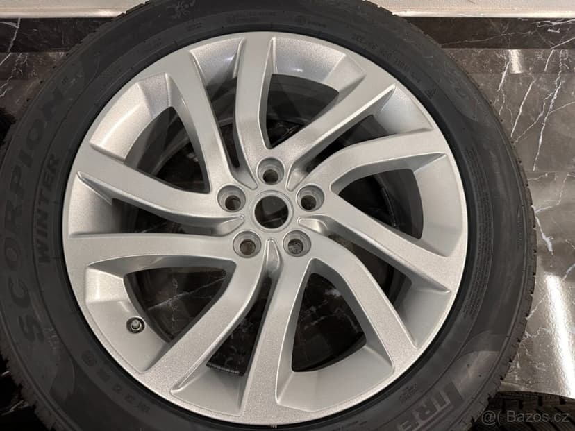 original R20 range rover discovery 5 HY32-1007-EA