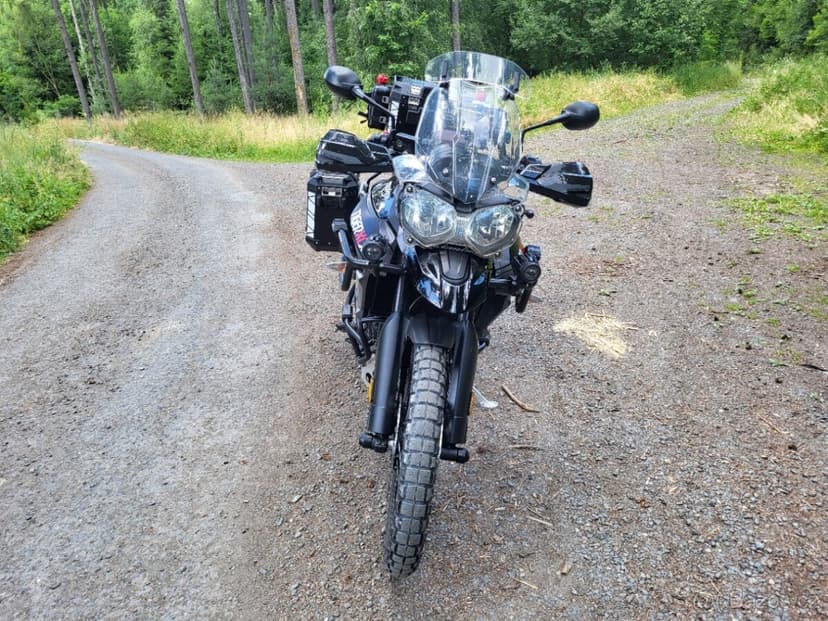Triumph Tiger 800 XCx cestovní enduro