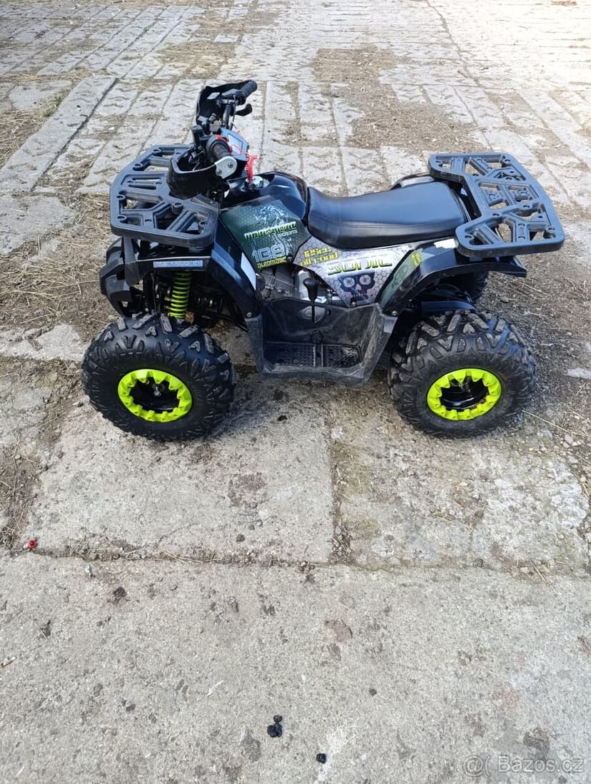 Dětská čtyřkolka