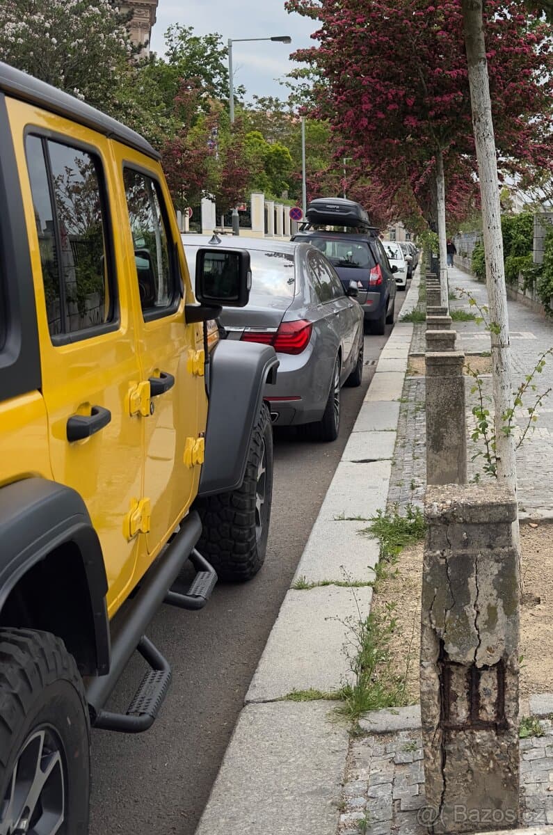 Nerf steps black Smittybilt - Jeep Wrangler JL nášlapy