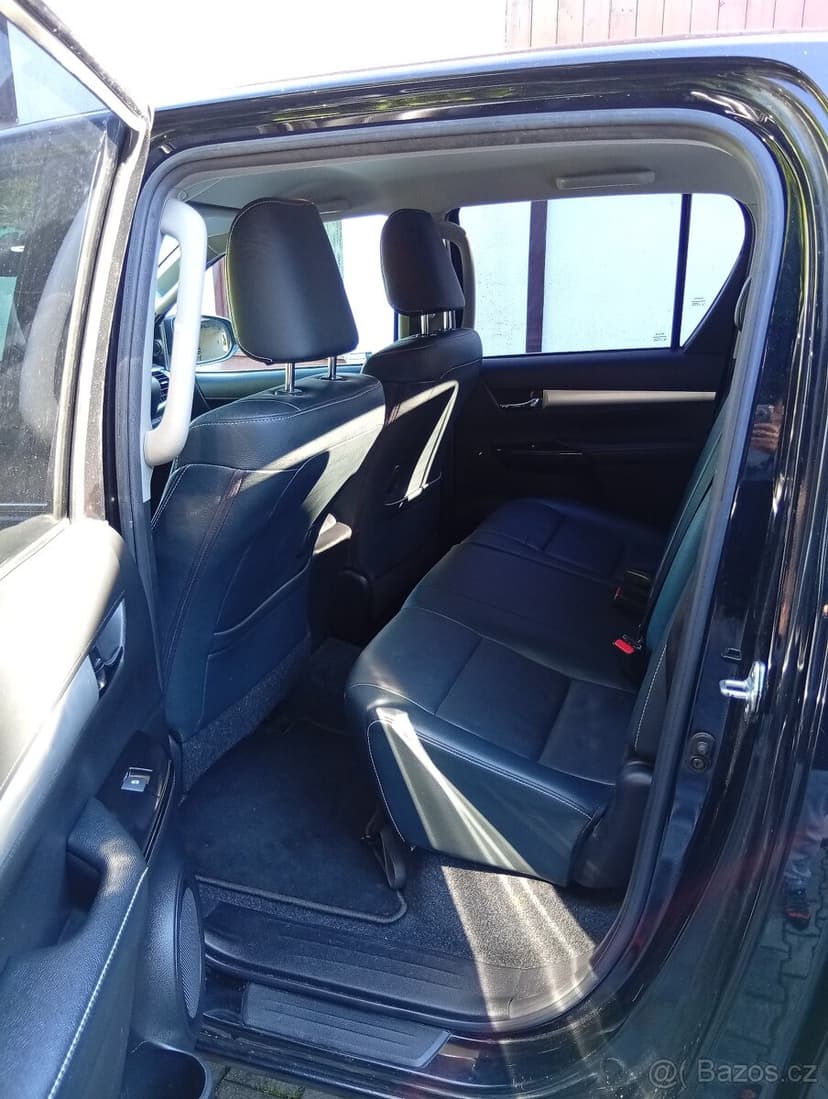 Hilux Executive 2.4 d