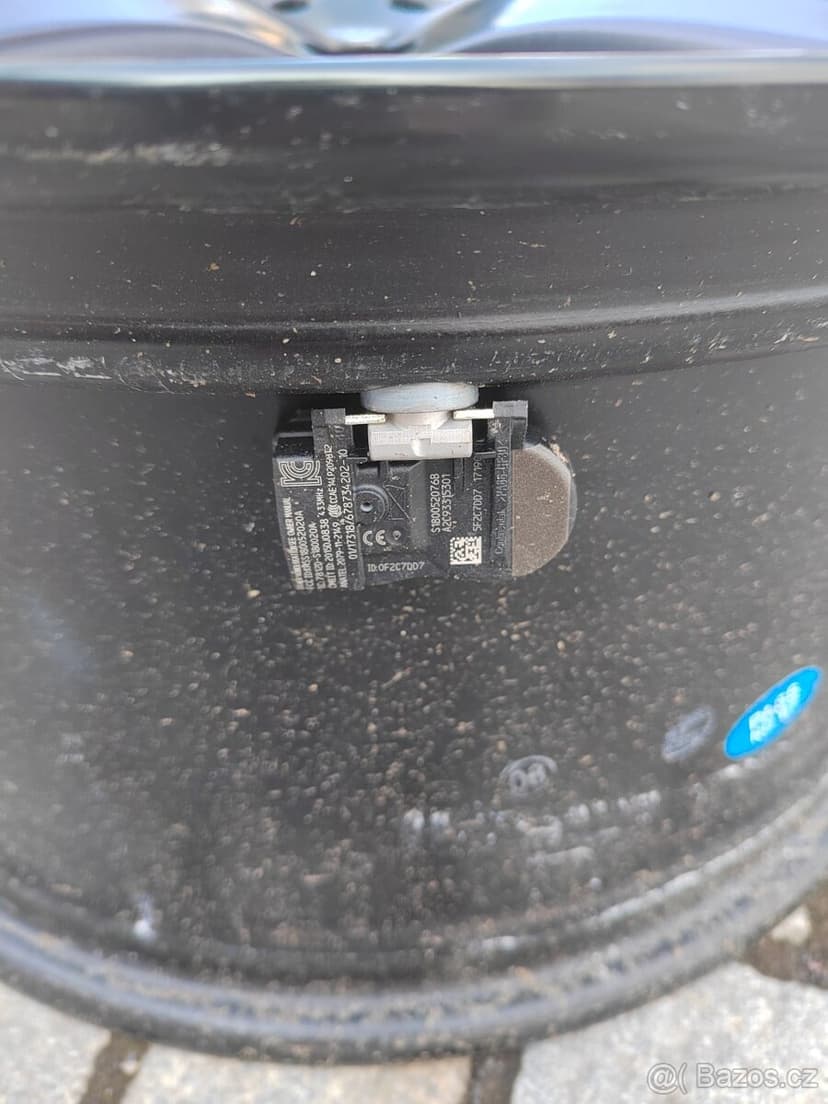 Prodám alu 20 CMS 5x120 ET 45 Range Rover Sport