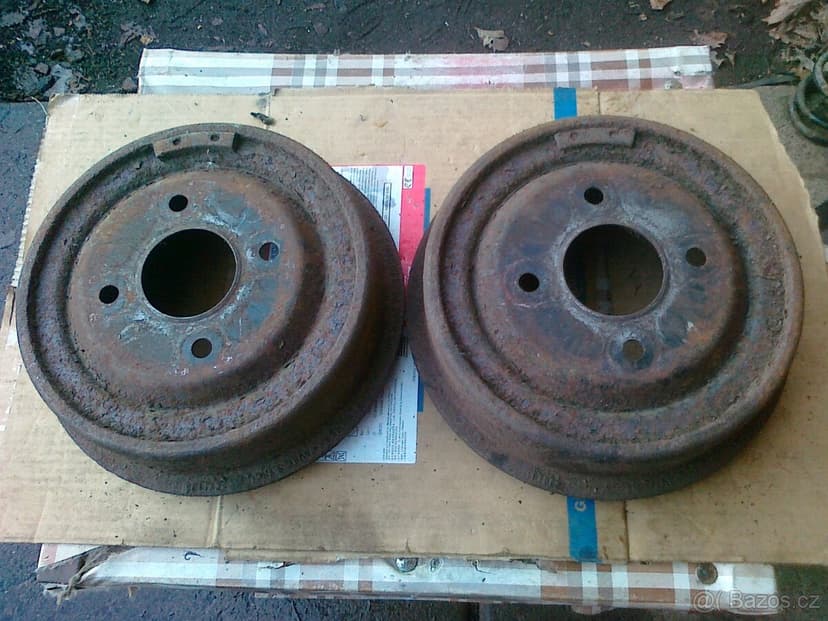 Ford Sierra, Siera 2.0 DOHC - orig. Ford náhradní díly