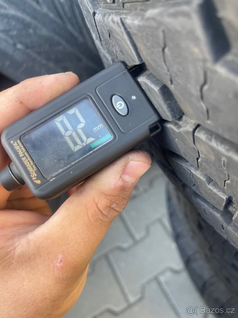 Nokian tyres outpost AT 265/60R18