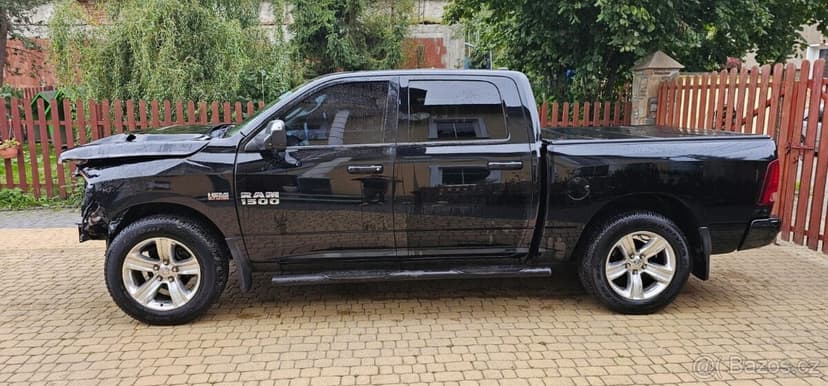 Dodge Ram 1500 Sport 2014 5.7 hemi 4x4