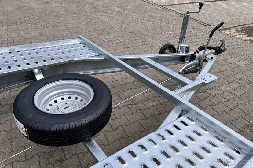 PŘÍVĚS ADAM 4.6m x 2.1m nový rok 2025