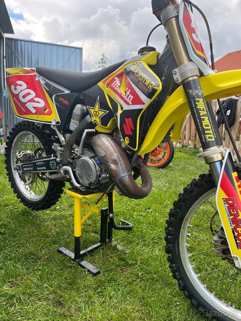 Suzuki rm 125