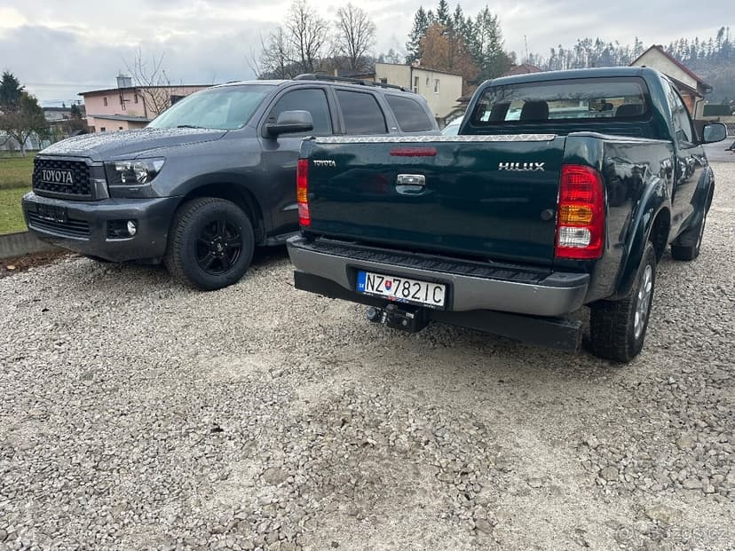 2007 Toyota Hilux 2,5 d4d 2-dverový Dlhá korba