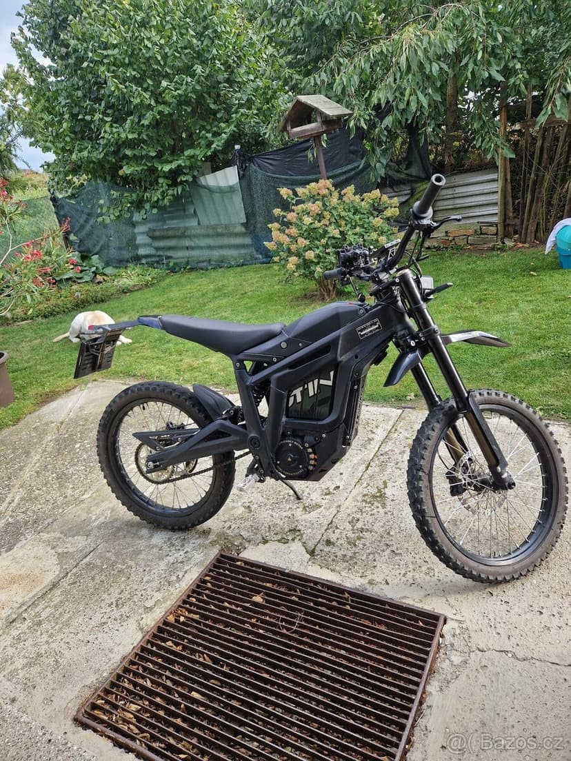 Talaria sting r 8kw - elektrické enduro