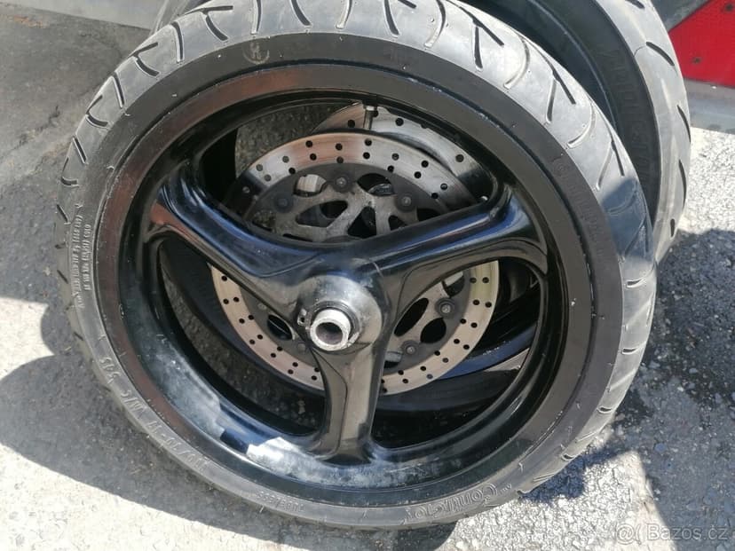 Prodám kola = gumy na super moto R17