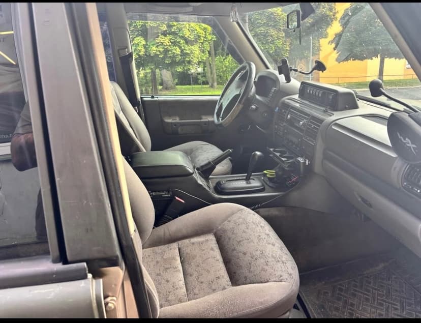 Land Rover Discovery 2 TD5 1999– expediční úprava