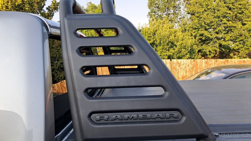 Originál rám ma korbu Dodge Ram 1500 a kryt korby