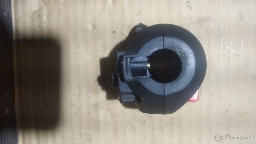 Pravý přepínač na yuki tr 125