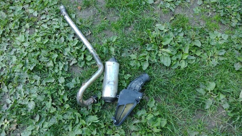 Leramotors Jaguar 125 (motor Stomp YX 140, závodní vačka)