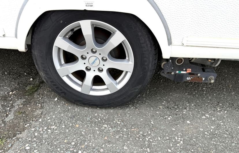 Hobby 540 UFe Prestige, MOVER, KLIMA, MARKÝZA, SATELIT, VELK