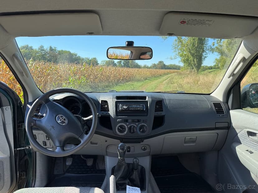Toyota hilux 2.5 tdi 88kw