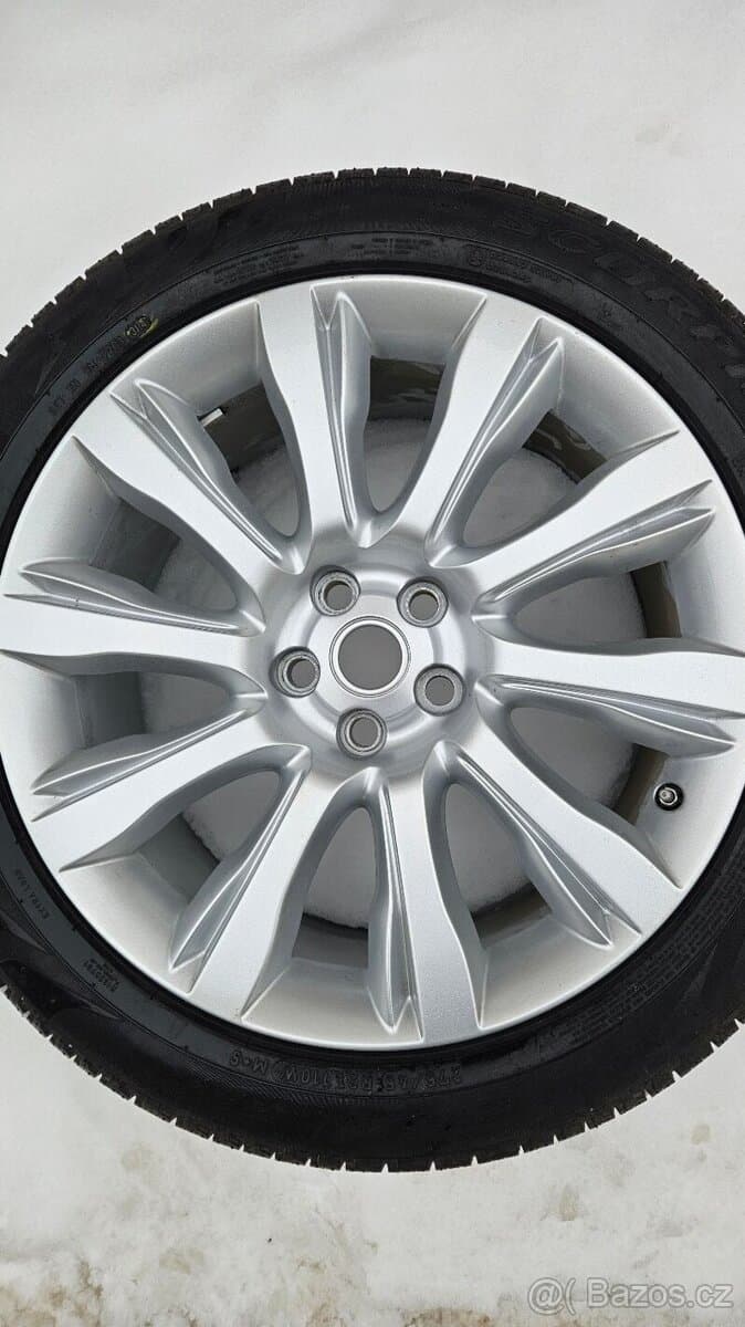 TOP ALU kola Land Rover 21" – 5×120, Pirelli 98 %