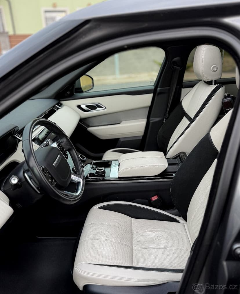 Land Rover Range Rover Velar P300 R-Dynamic