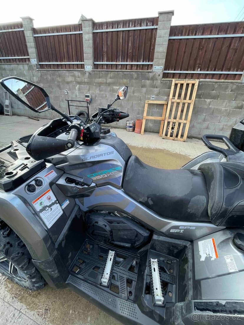 CFMOTO CFORCE 850XC - šedá