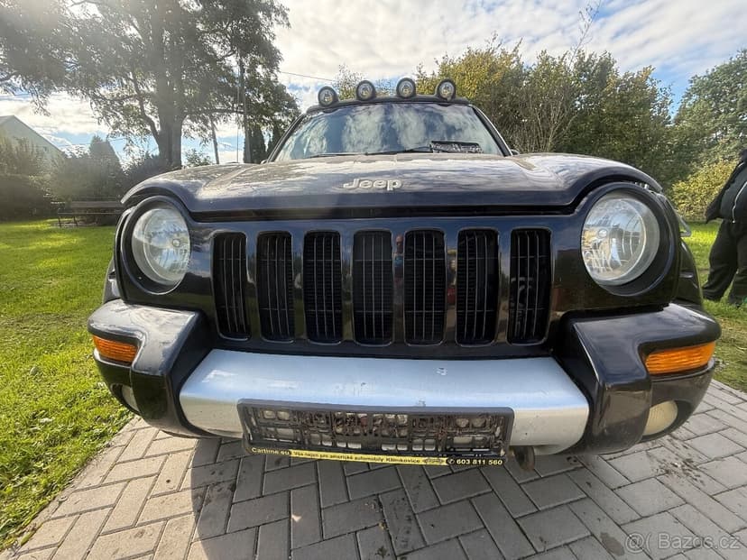 Jeep Liberty 3,8 v6 bez motoru