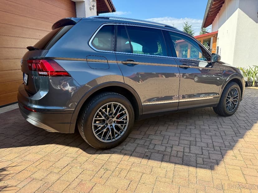 Volkswagen Tiguan 2.0TSI